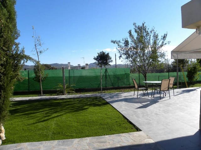Chalet de 5 habitaciones en Sant Antoni de Portmany en venta con garaje - 800.000 € (Ref: 9987824)