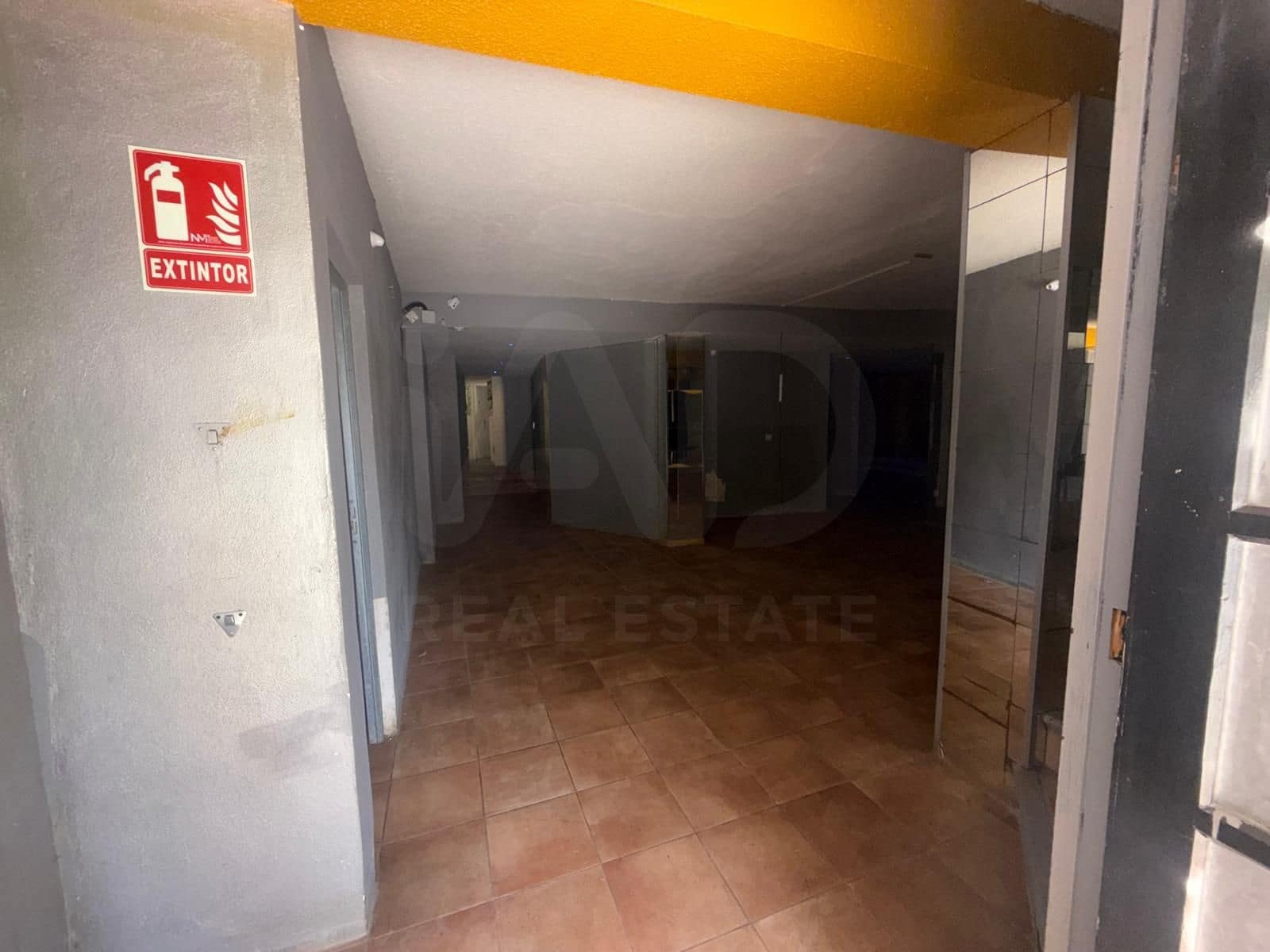 Commercieel te huur in Palma de Mallorca - € 3.500 (Ref: 9987832)