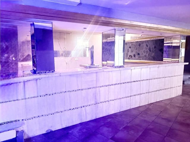 Commercieel te huur in Ponent, Palma de Mallorca - € 3.500 (Ref: 9987832)