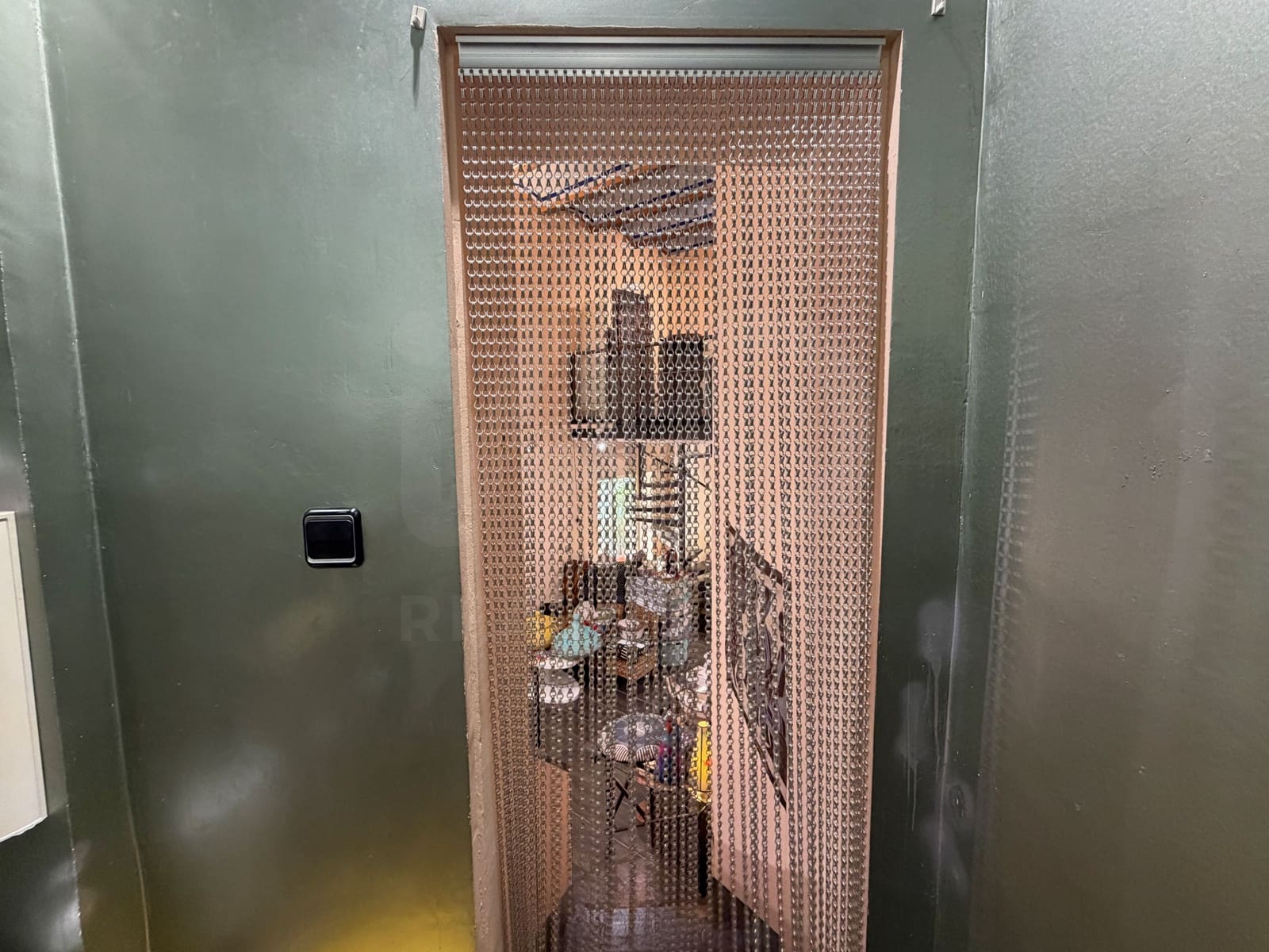 Local Comercial en Barcelona ciudad en venta - 550.000 € (Ref: 9987836)