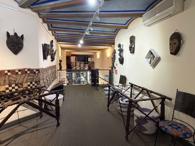 Local Comercial en La Nova Esquerra de L'Eixample, Barcelona ciudad en venta - 550.000 € (Ref: 9987836)