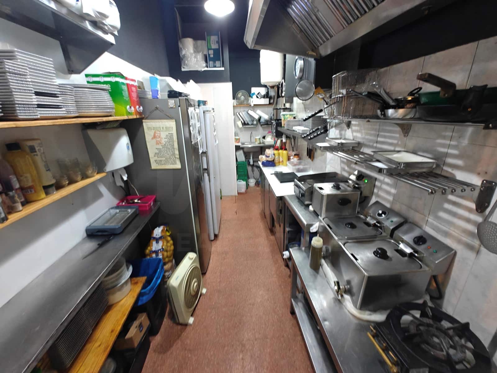 Gewerbe zu verkaufen in Barcelona Stadt - 150.000 € (Ref: 9987837)