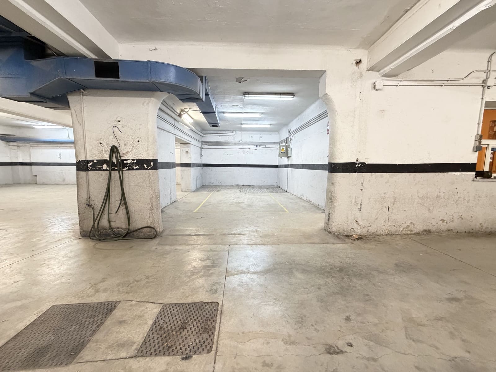 Commercial for sale in Madrid city - € 385,000 (Ref: 9987838)