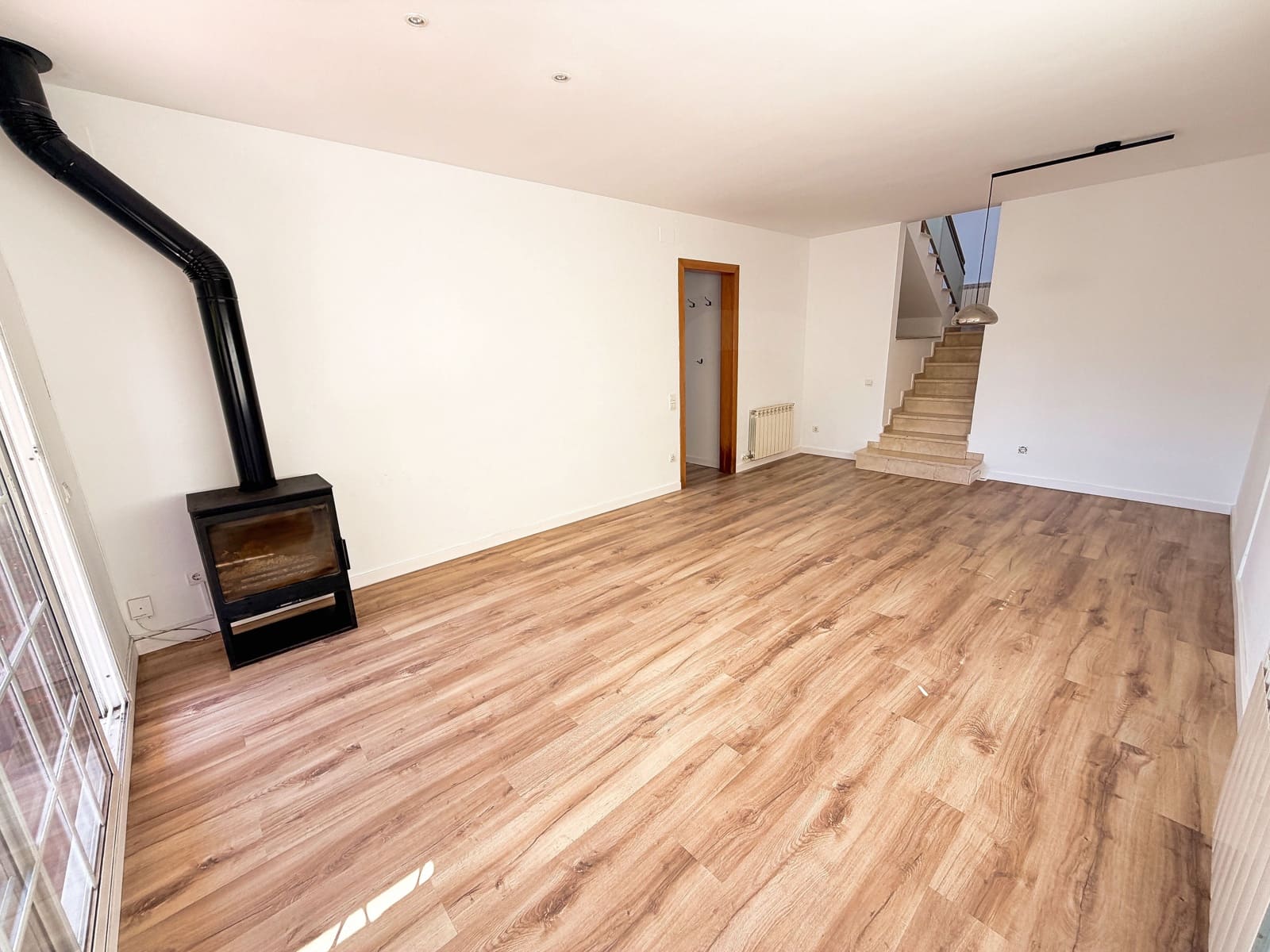 2 camera da letto Villa da affittare in Barcelona citta - 1.500 € (Rif: 9987839)