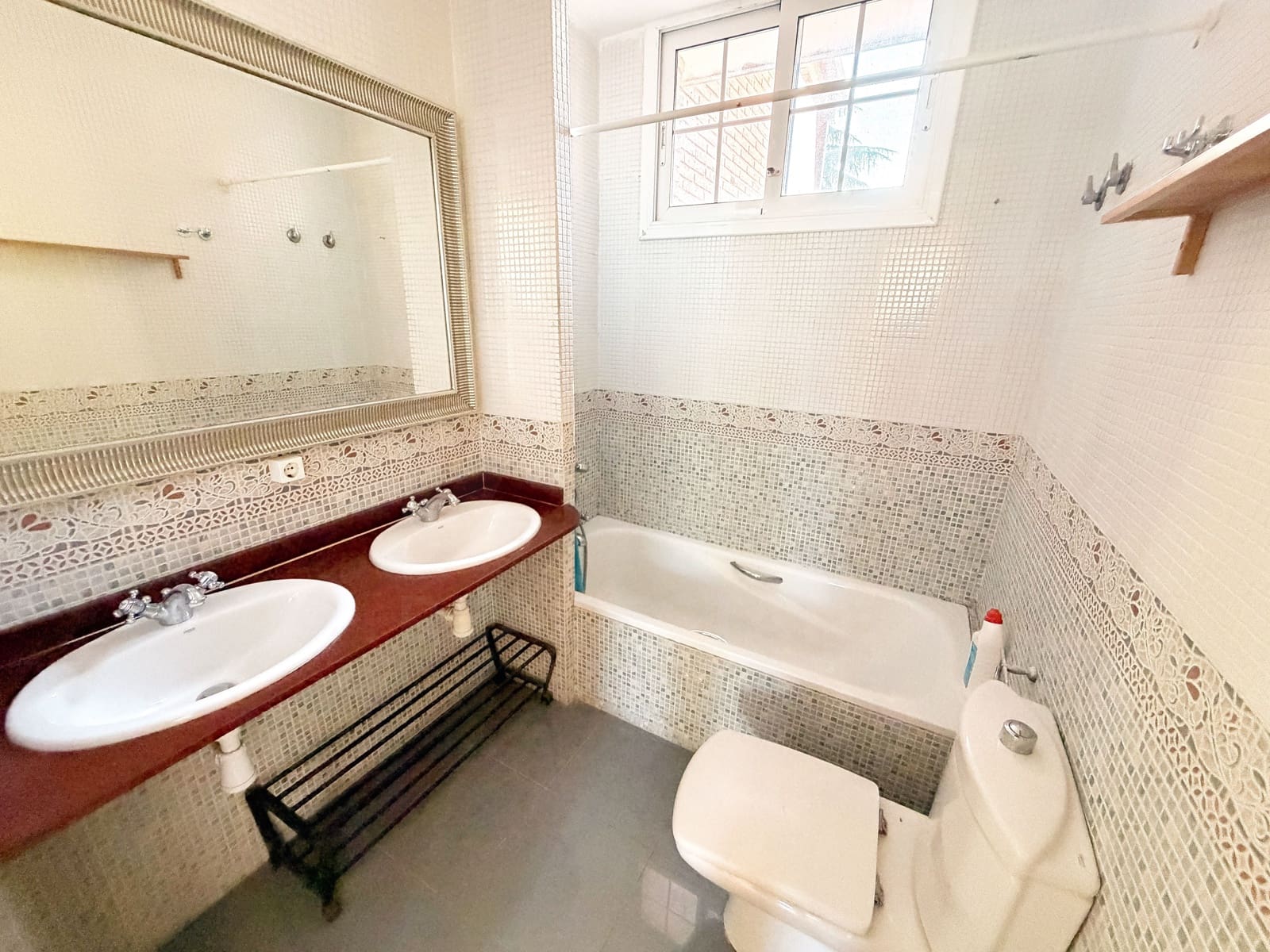 2 camera da letto Villa da affittare in Barcelona citta - 1.500 € (Rif: 9987839)