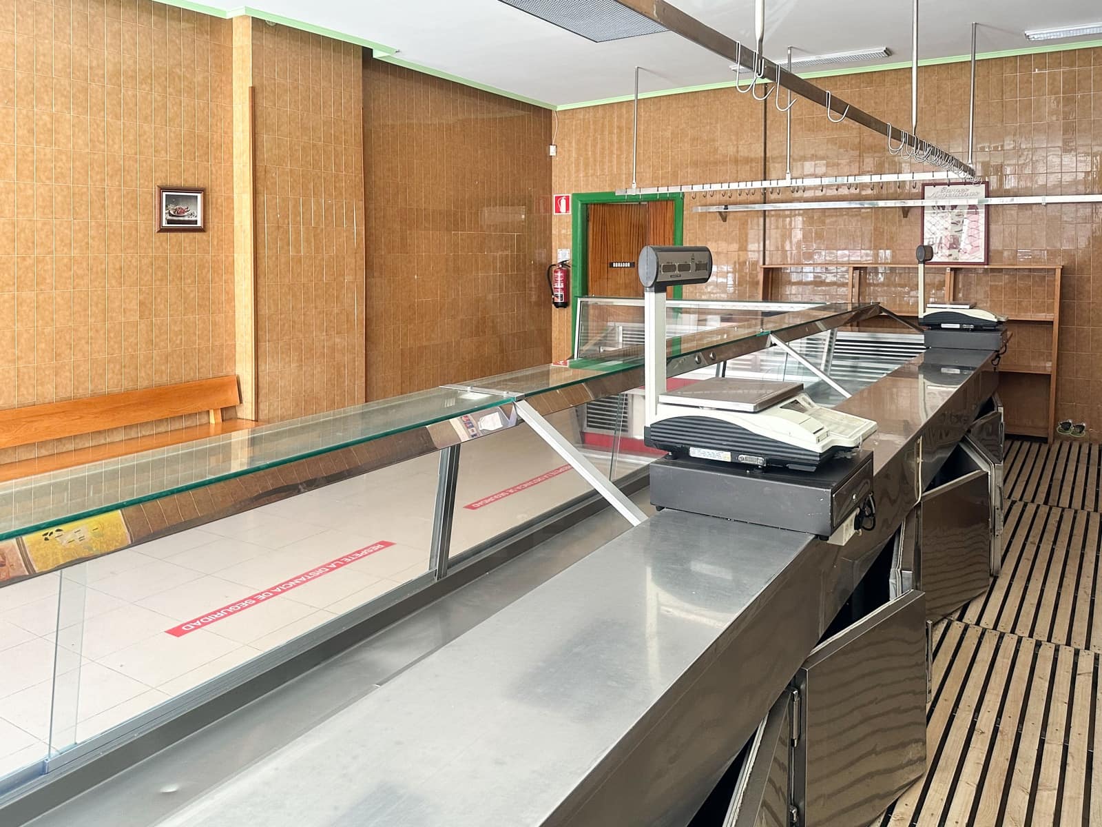 Kommersiell till salu i Burgos stad - 125 000 € (Ref: 9987841)