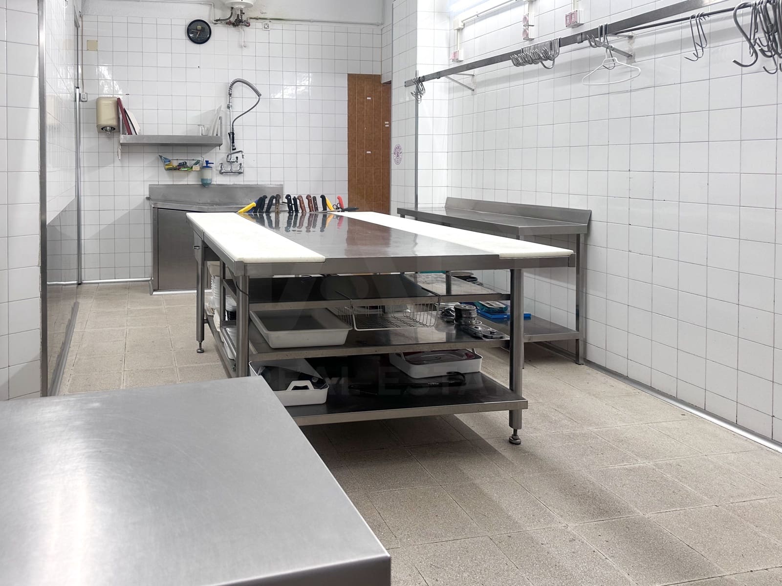 Kommersiell till salu i Burgos stad - 125 000 € (Ref: 9987841)