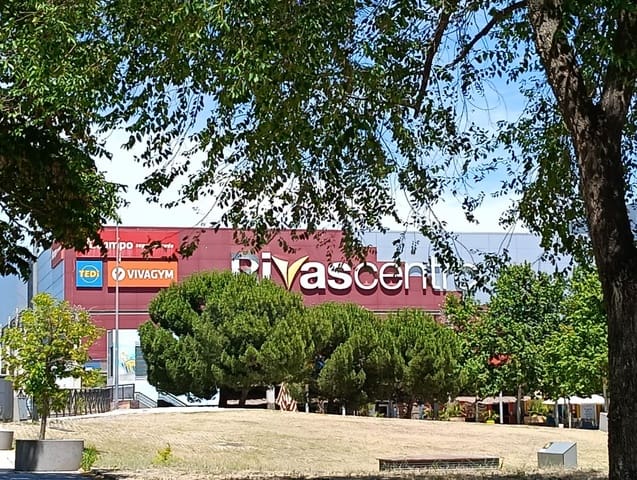 1 makuuhuone Kaupallinen vuokrattavana paikassa Rivas-Vaciamadrid - 3 675 € (Ref: 9987843)