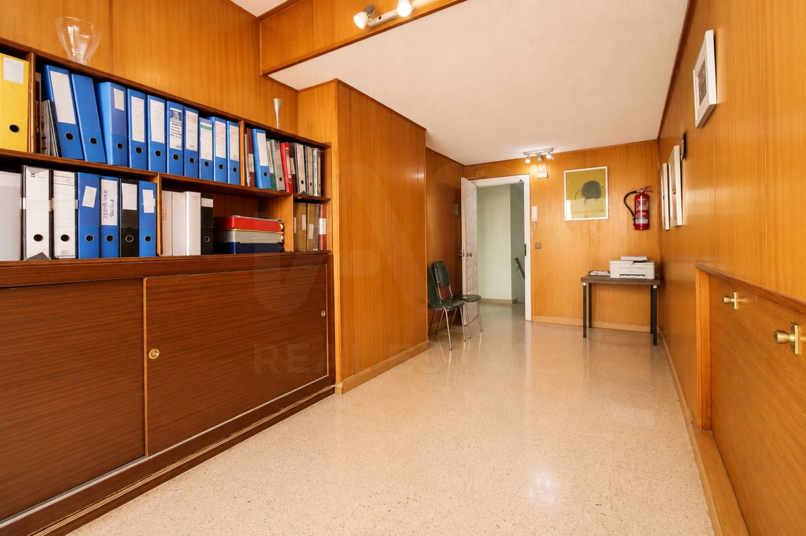 2 sypialnia Komercyjne na sprzedaż w Marbella - 270 000 € (Ref: 9987849)
