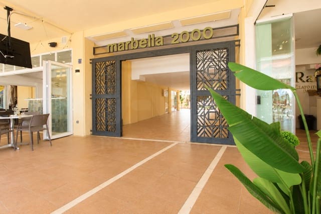 2 sypialnia Komercyjne na sprzedaż w Playa Bajadilla - Puertos, Marbella - 270 000 € (Ref: 9987849)