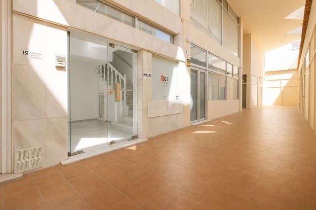 2 sypialnia Komercyjne na sprzedaż w Playa Bajadilla - Puertos, Marbella - 270 000 € (Ref: 9987849)