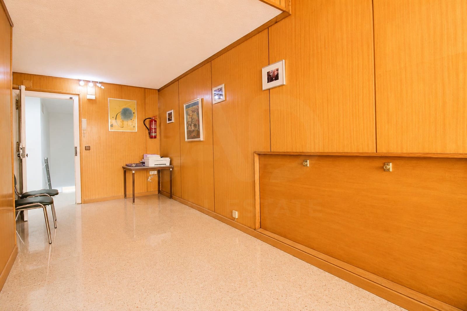 2 sypialnia Komercyjne na sprzedaż w Marbella - 270 000 € (Ref: 9987849)