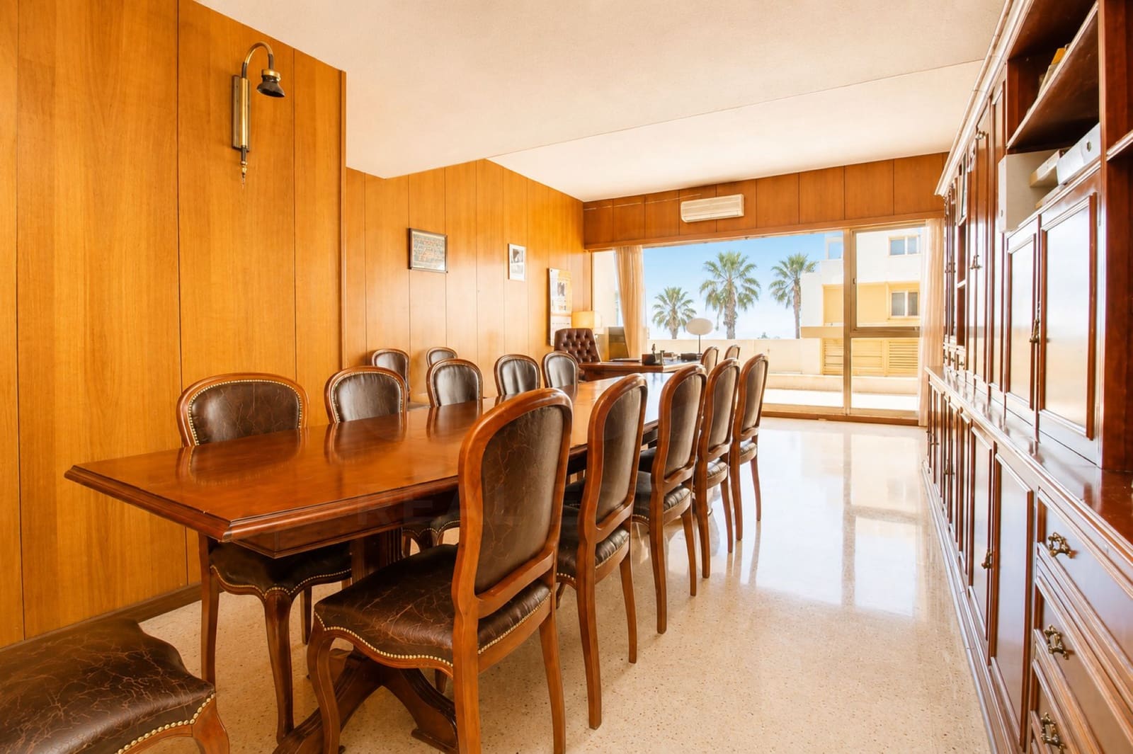 2 sypialnia Komercyjne na sprzedaż w Marbella - 270 000 € (Ref: 9987849)