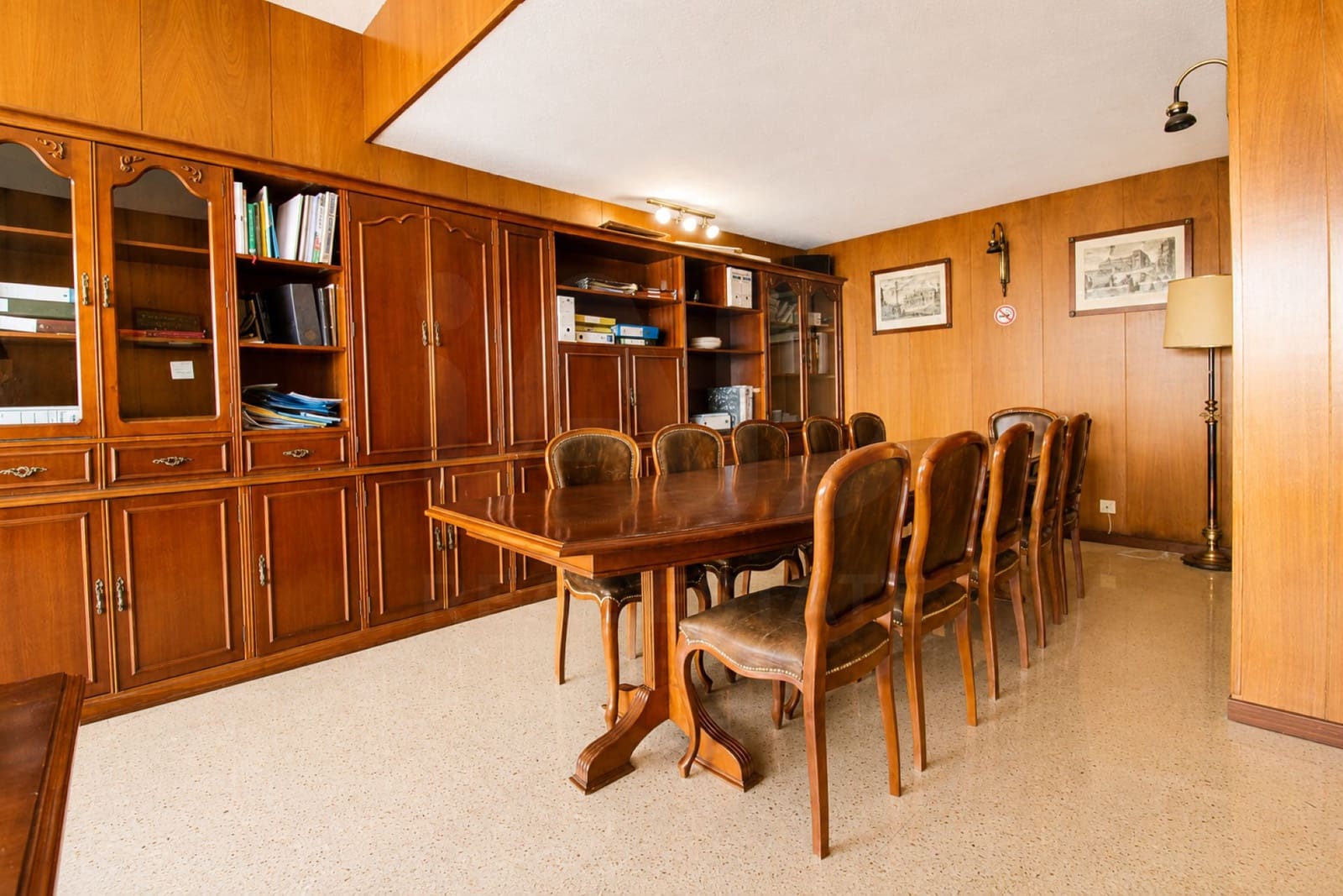 2 sypialnia Komercyjne na sprzedaż w Marbella - 270 000 € (Ref: 9987849)