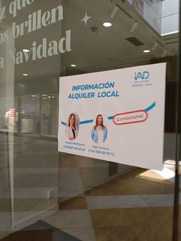 1 soveværelse Erhverv til leje i Madrid by med garage - € 2.700 (Ref: 9987850)