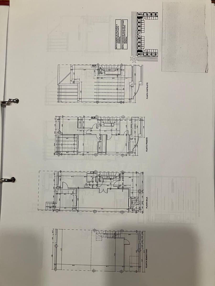 Kommersiell til salgs i Cadiz by - € 360 000 (Ref: 9987852)