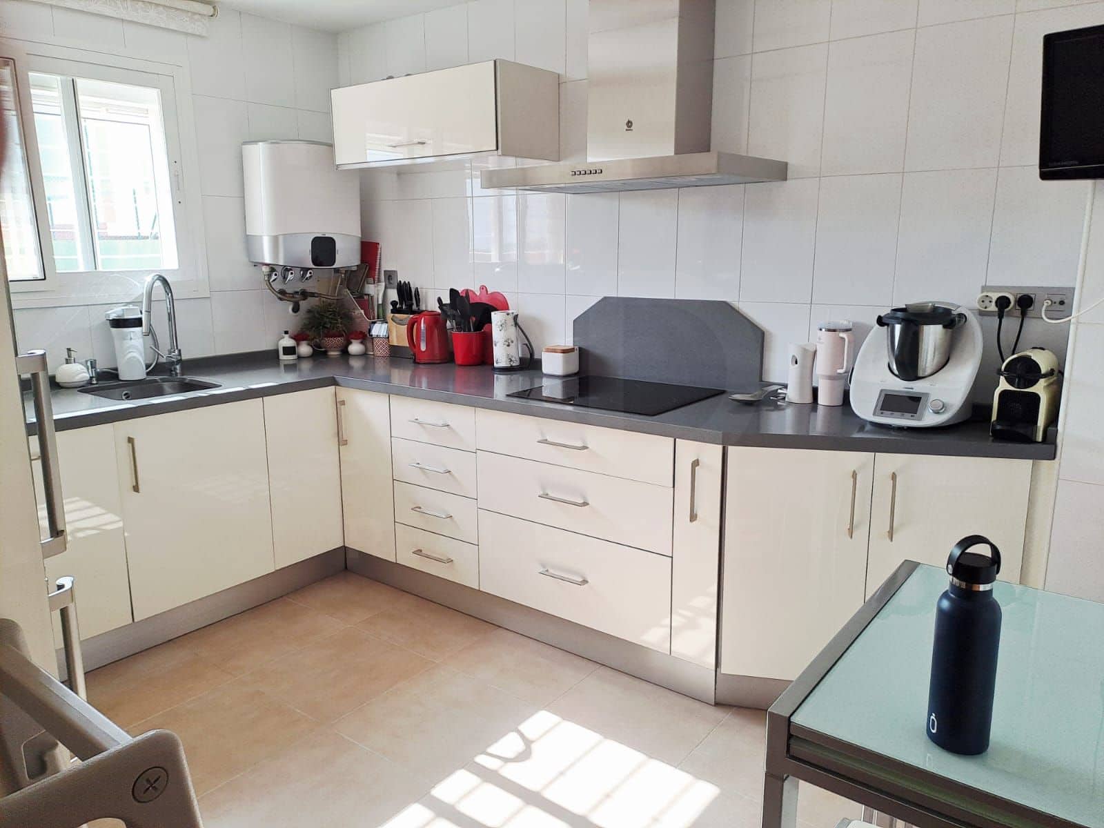3 slaapkamer Villa te koop in Alhaurin de la Torre met zwembad garage - € 450.000 (Ref: 9987854)