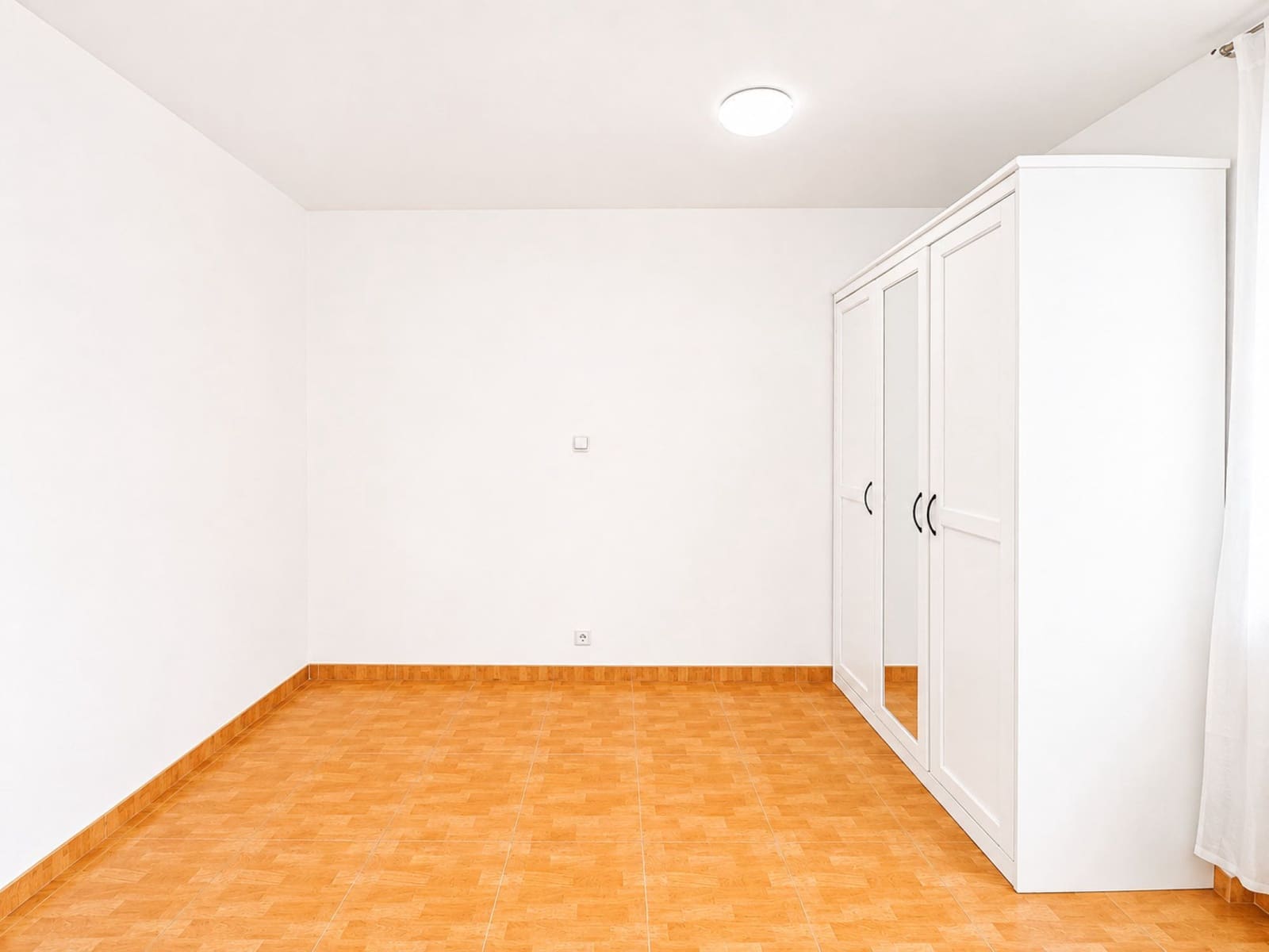 1 soveværelse Erhverv til salg i Donostia-San Sebastian - € 80.000 (Ref: 9987856)