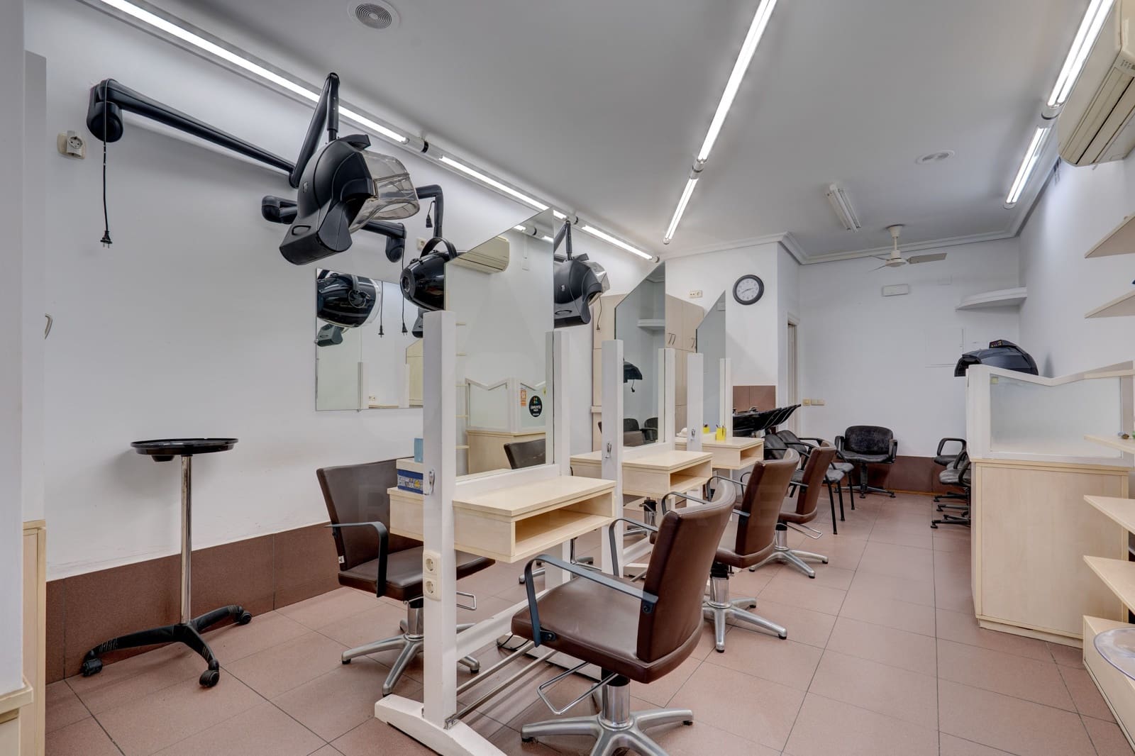 1 soverom Kommersiell til salgs i Hondarribia - € 130 000 (Ref: 9987858)