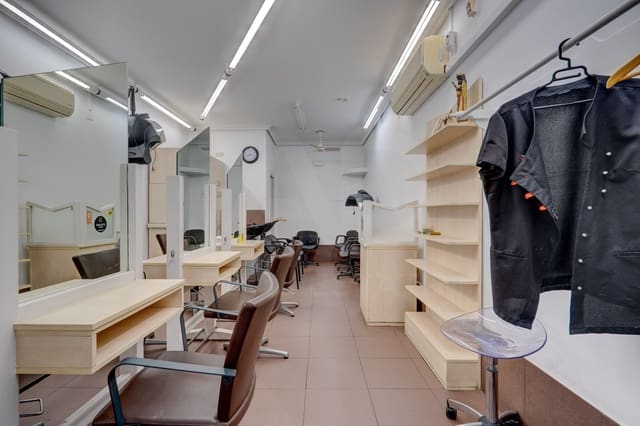 1 soverom Kommersiell til salgs i Hondarribia - € 130 000 (Ref: 9987858)