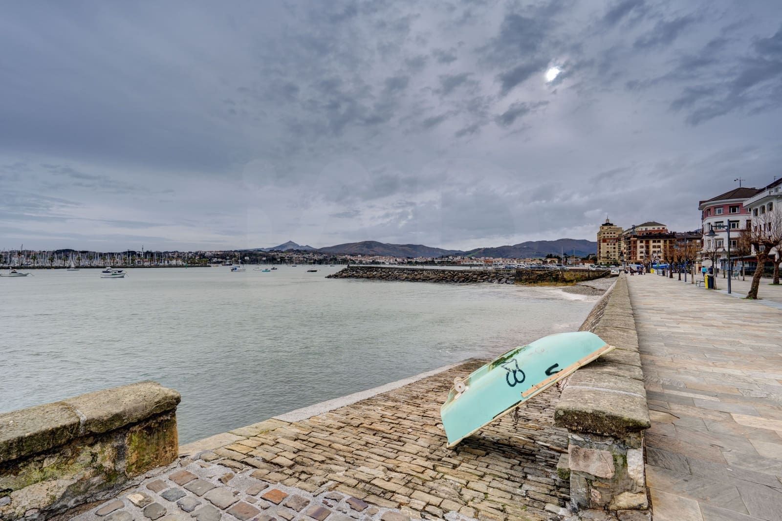 1 soverom Kommersiell til salgs i Hondarribia - € 130 000 (Ref: 9987858)