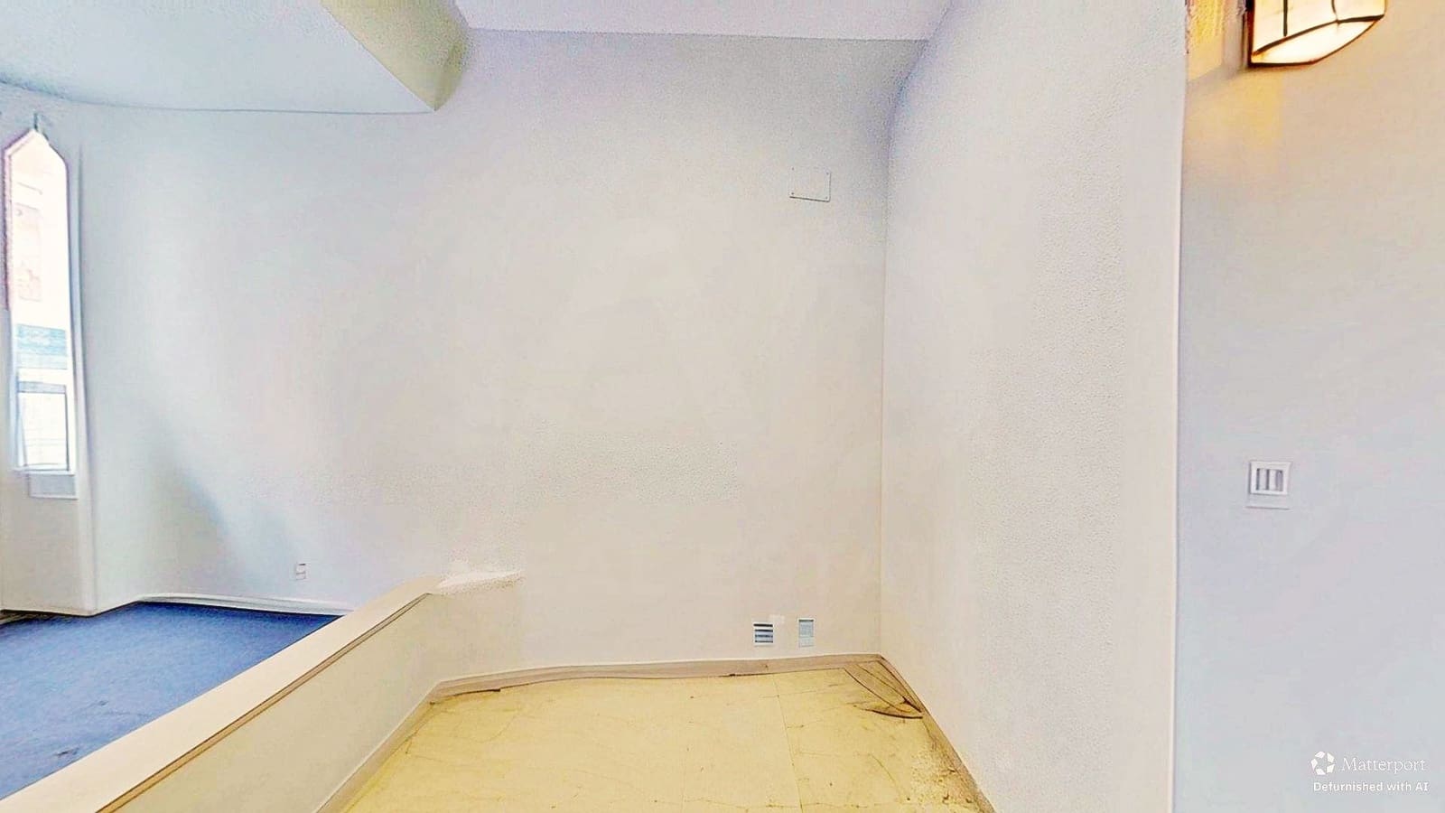 Kaupallinen myytävänä paikassa Alicante kaupunki - 36 000 € (Ref: 9987859)