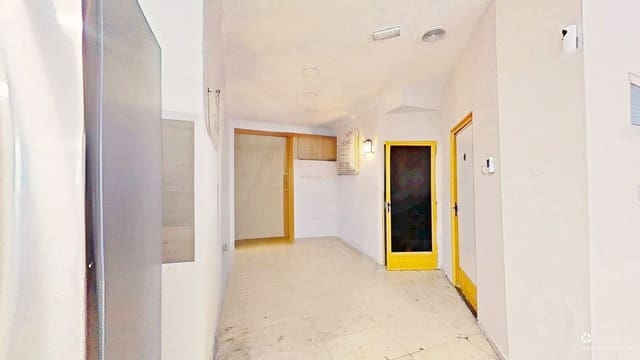 Local Commercial à vendre à Alicante ville - 36 000 € (Ref: 9987859)