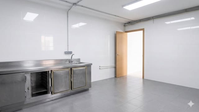 Commerciale in vendita in Haro - 249.000 € (Rif: 9987863)