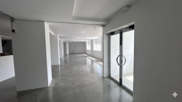 Commerciale in vendita in Haro - 249.000 € (Rif: 9987863)