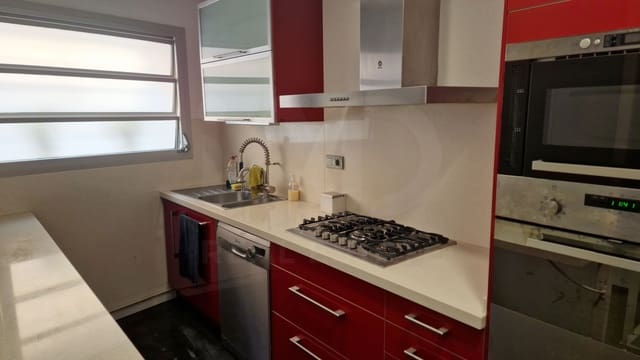 3 camera da letto Villa da affittare in Barcelona città con garage - 2.500 € (Rif: 9987864)