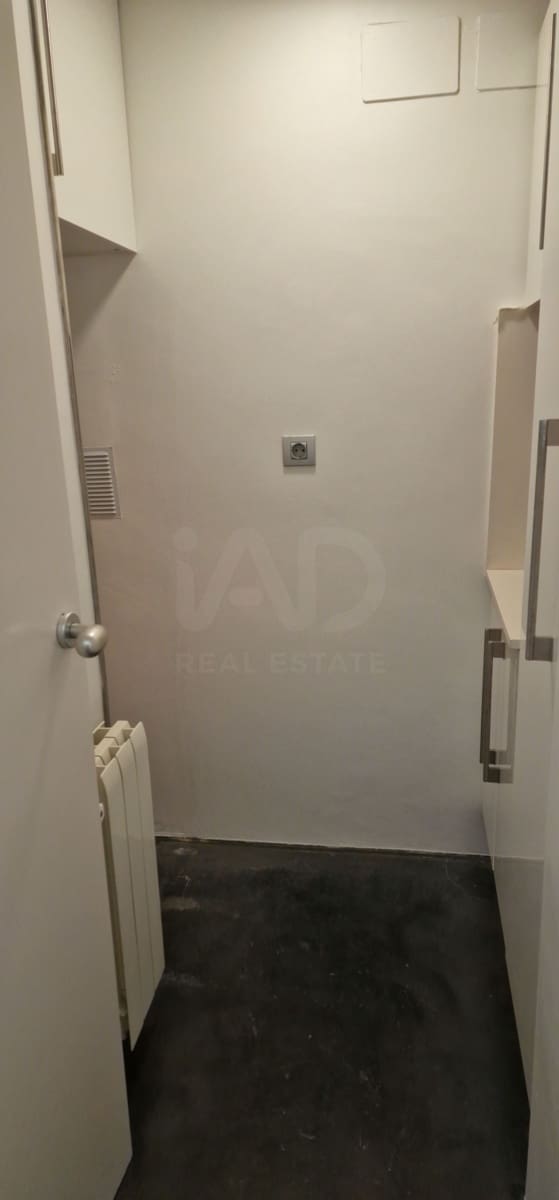 3 slaapkamer Villa te huur in Barcelona stad met garage - € 2.500 (Ref: 9987864)