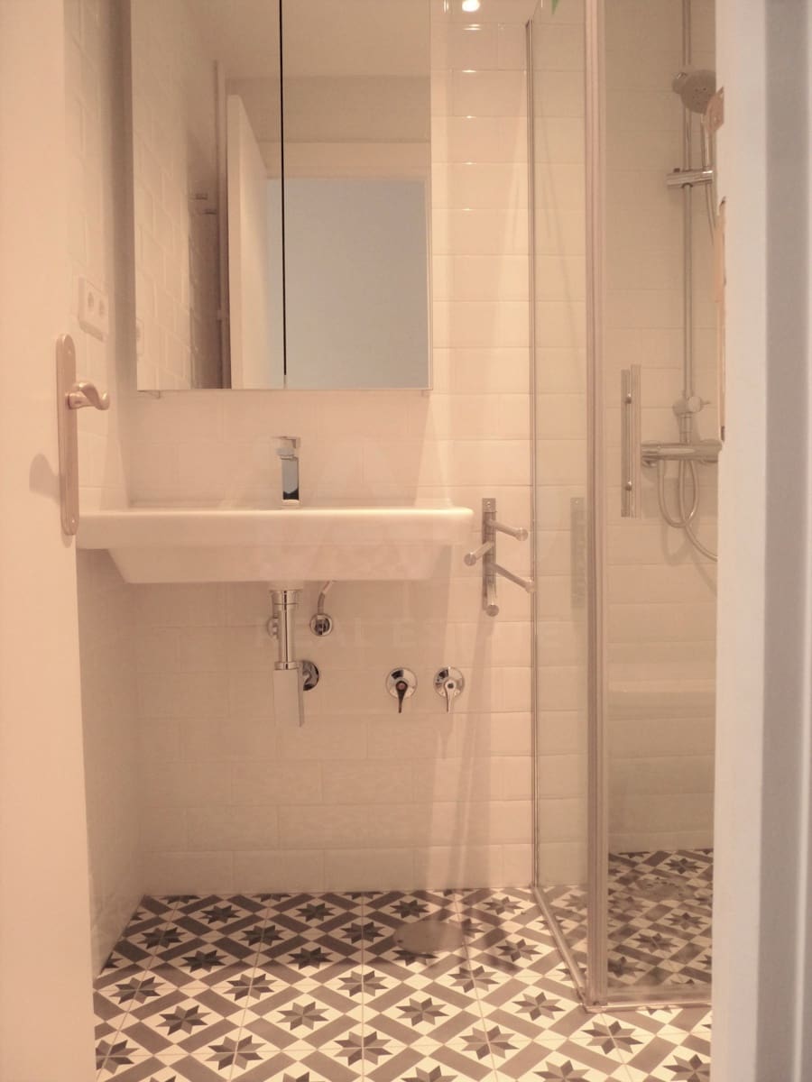 4 bedroom Apartment for rent in Madrid city - € 2,700 (Ref: 9987865)
