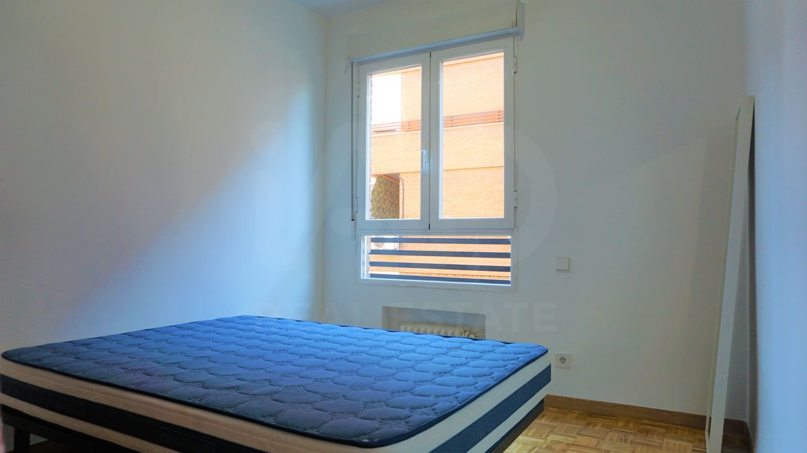 4 bedroom Apartment for rent in Madrid city - € 2,700 (Ref: 9987865)