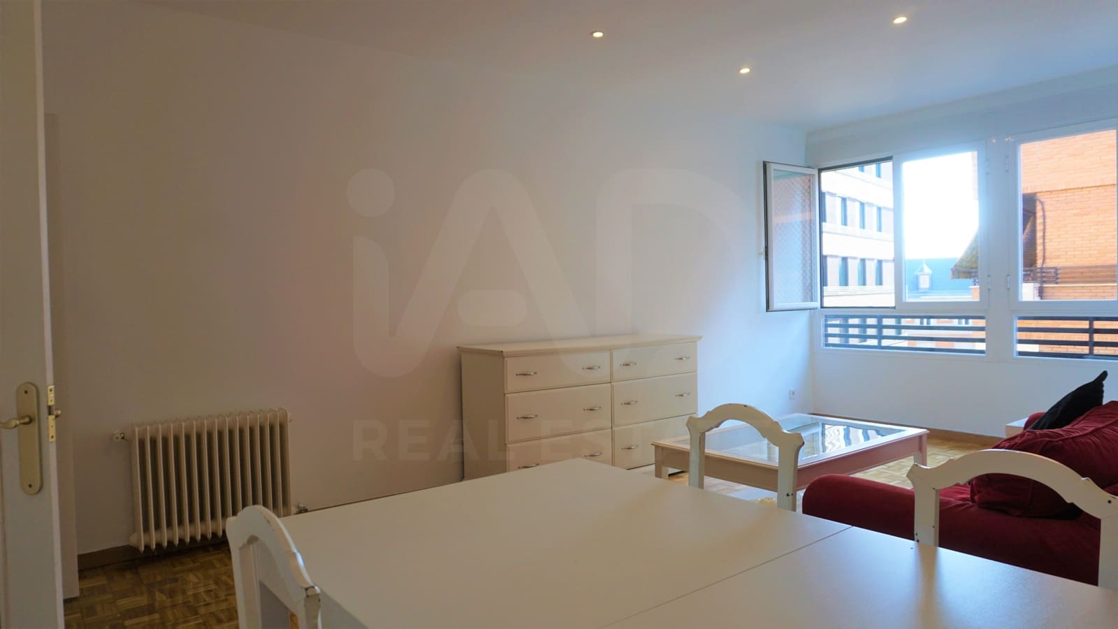 4 bedroom Apartment for rent in Madrid city - € 2,700 (Ref: 9987865)