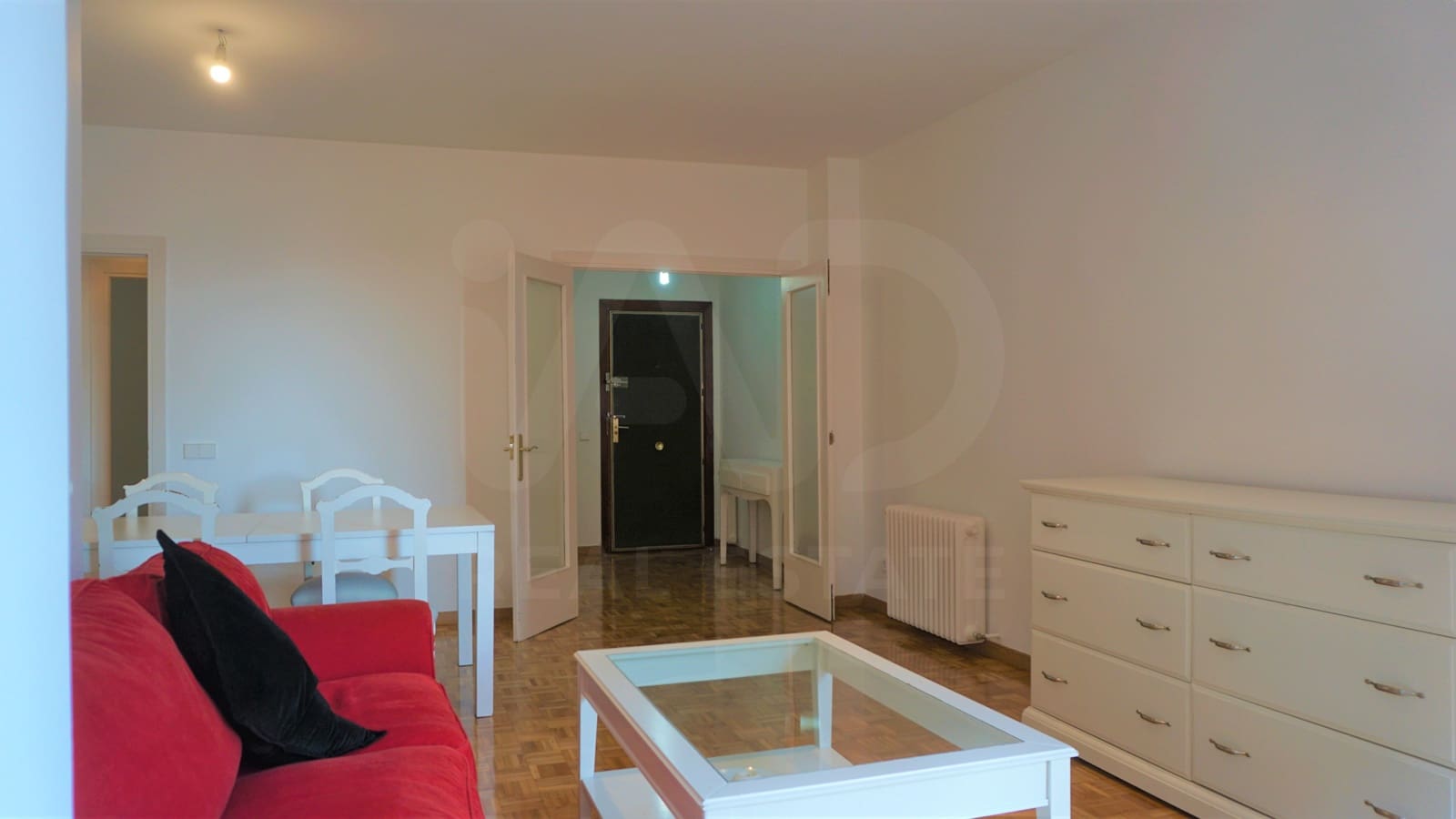 4 bedroom Apartment for rent in Madrid city - € 2,700 (Ref: 9987865)