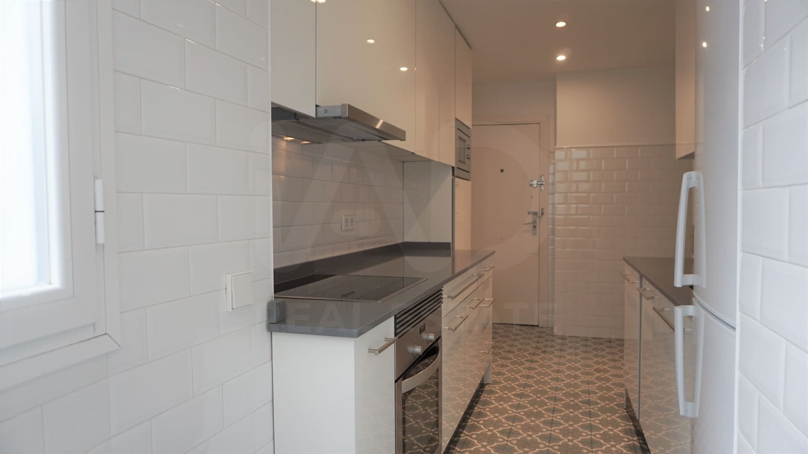 4 bedroom Apartment for rent in Madrid city - € 2,700 (Ref: 9987865)