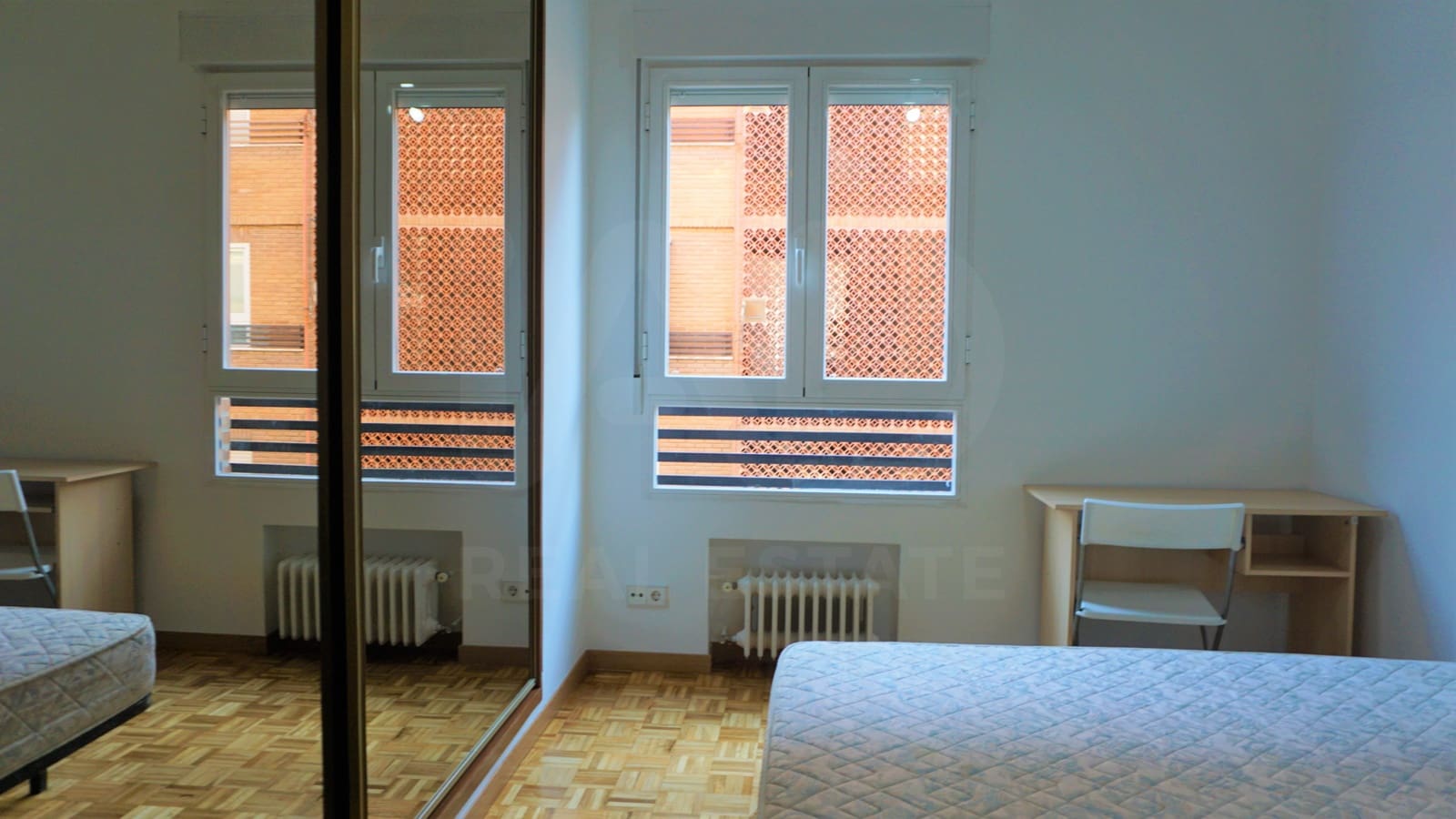 4 bedroom Apartment for rent in Madrid city - € 2,700 (Ref: 9987865)