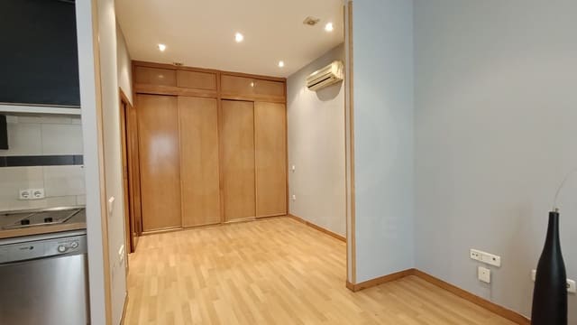 1 sovrum Lägenhet till salu i Horcajo, Madrid stad - 235 000 € (Ref: 9987866)