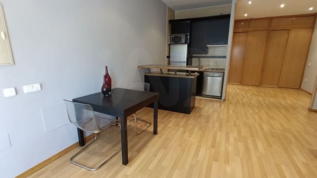 1 sovrum Lägenhet till salu i Horcajo, Madrid stad - 235 000 € (Ref: 9987866)