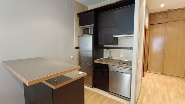 1 sovrum Lägenhet till salu i Horcajo, Madrid stad - 235 000 € (Ref: 9987866)