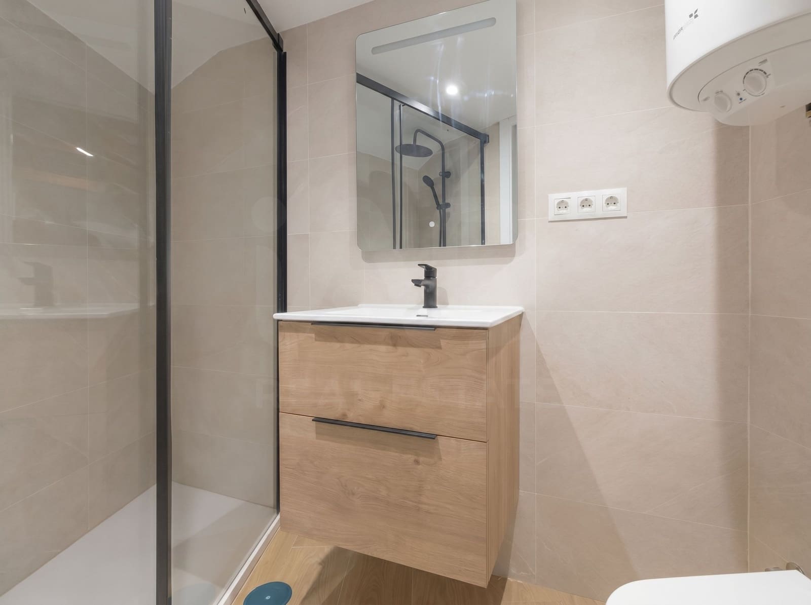 1 soverom Leilighet til salgs i Madrid by - € 245 000 (Ref: 9987867)