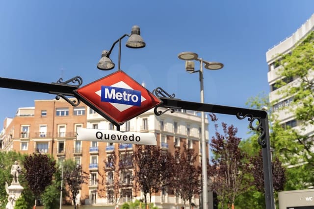 3 slaapkamer Penthouse te koop in Madrid stad - € 1.875.000 (Ref: 9987868)