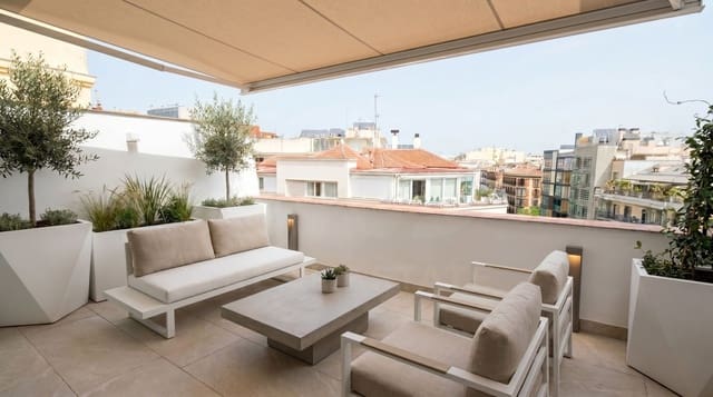 3 slaapkamer Penthouse te koop in Madrid stad - € 1.875.000 (Ref: 9987868)