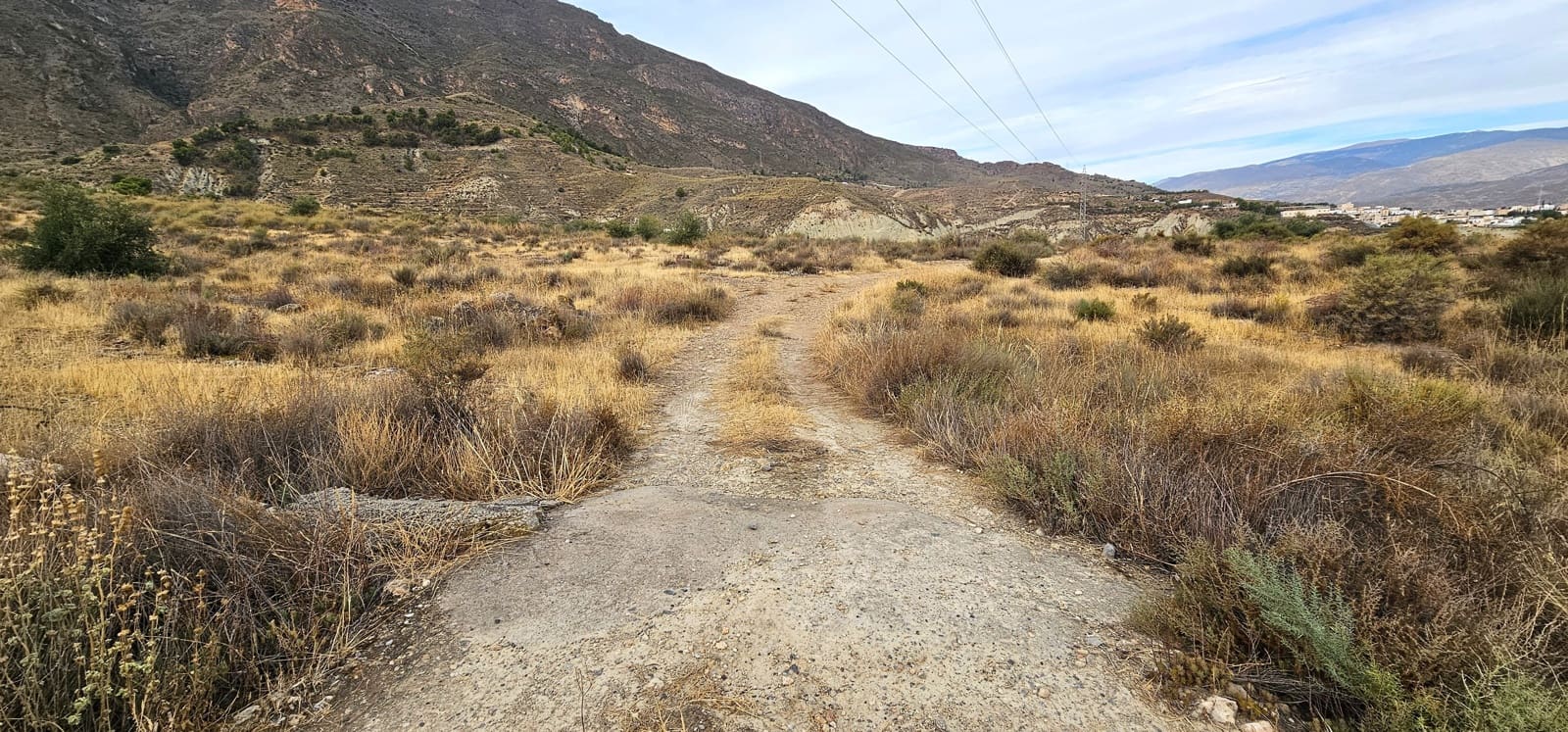 Ubebygd land til salgs i Almeria by - € 45 000 (Ref: 9987870)