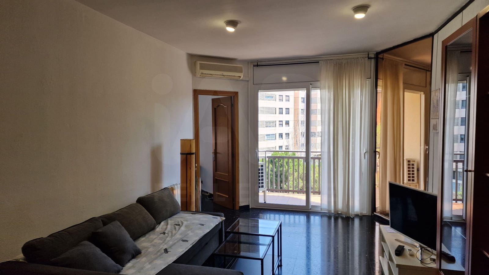 2 sovrum Lägenhet för semesterbostäder i Barcelona stad med garage - 1 740 € (Ref: 9987872)