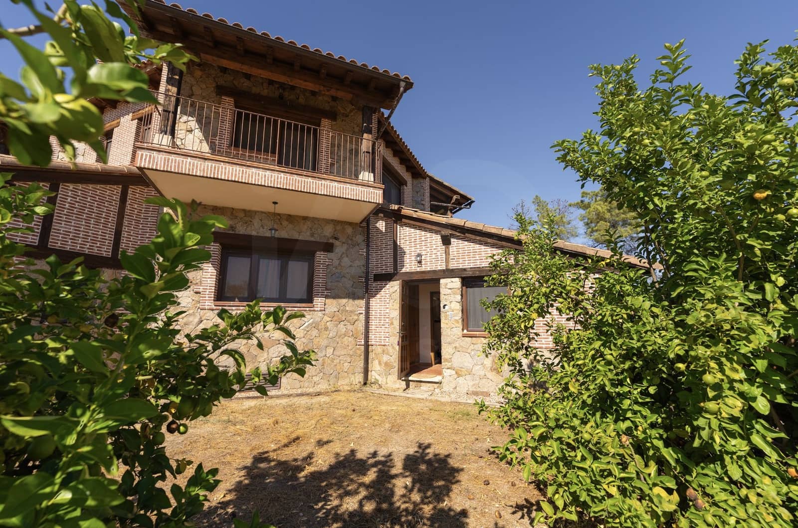 7 quarto Moradia para venda em Caceres cidade com garagem - 485 000 € (Ref: 9987874)