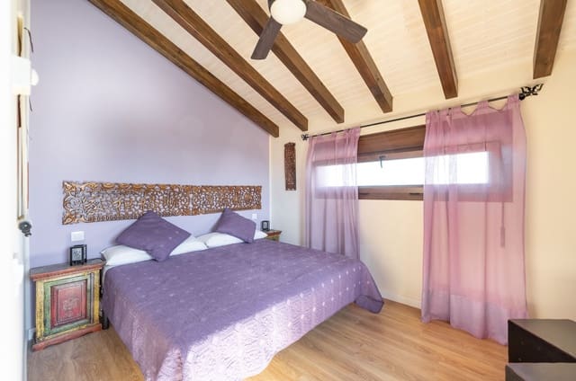 7 bedroom Villa for sale in Villanueva de la Vera with garage - € 485,000 (Ref: 9987874)