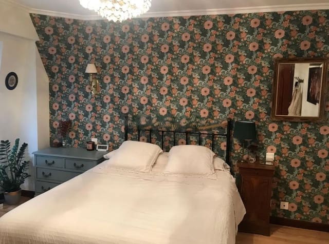 Appartement de 3 chambres à louer à Donostia-San Sebastián avec garage - 2 400 € (Ref: 9987876)