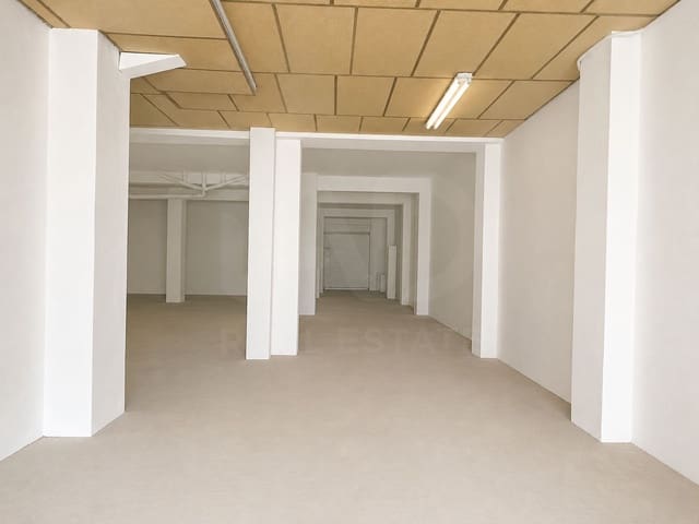 Commercieel te huur in Valencia stad - € 2.000 (Ref: 9987880)