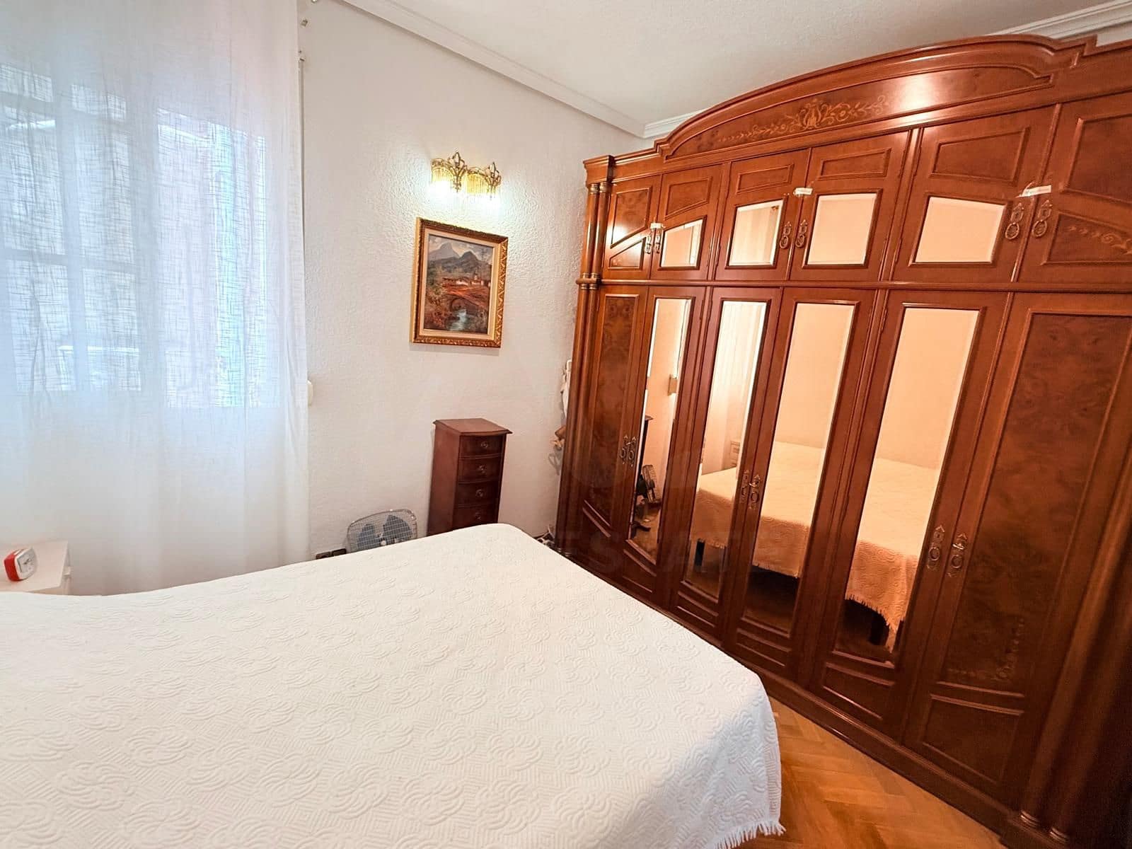 2 sypialnia Apartament do wynajęcia w Miasto Madryt - 1 600 € (Ref: 9987881)